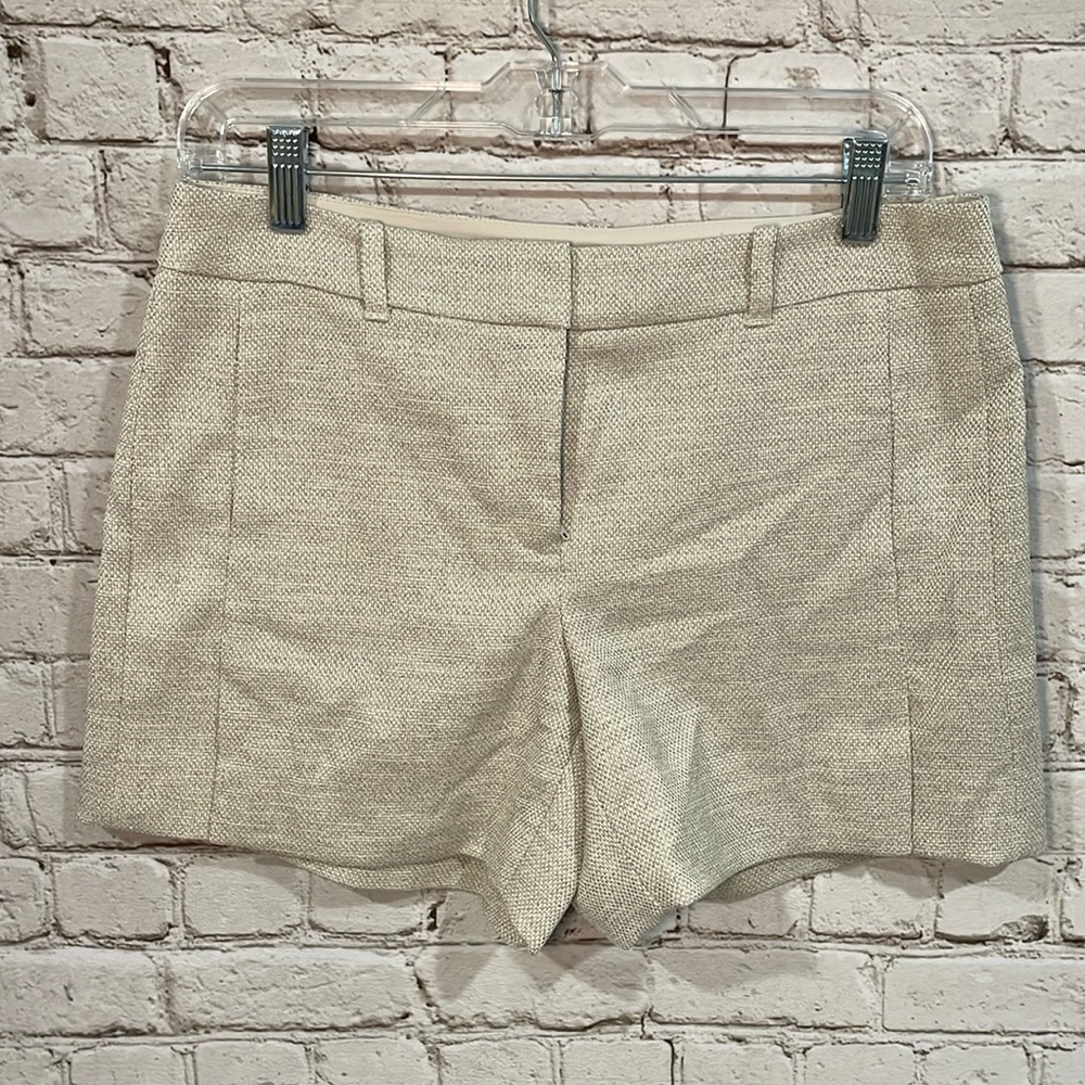 White House Black Market Shorts Size 4 Short